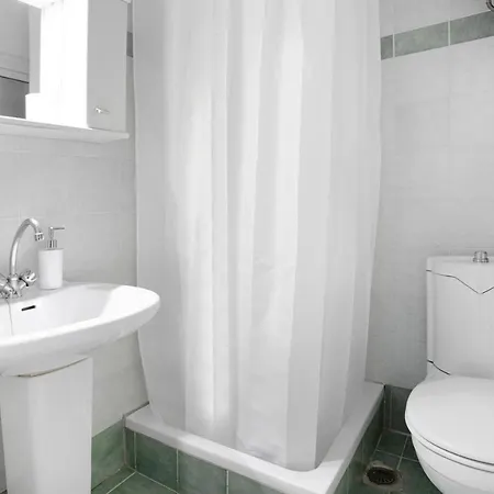Thea Apartment