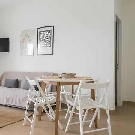 Thea Apartment